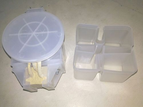 Elevator Oil Can And Oil Collector-image